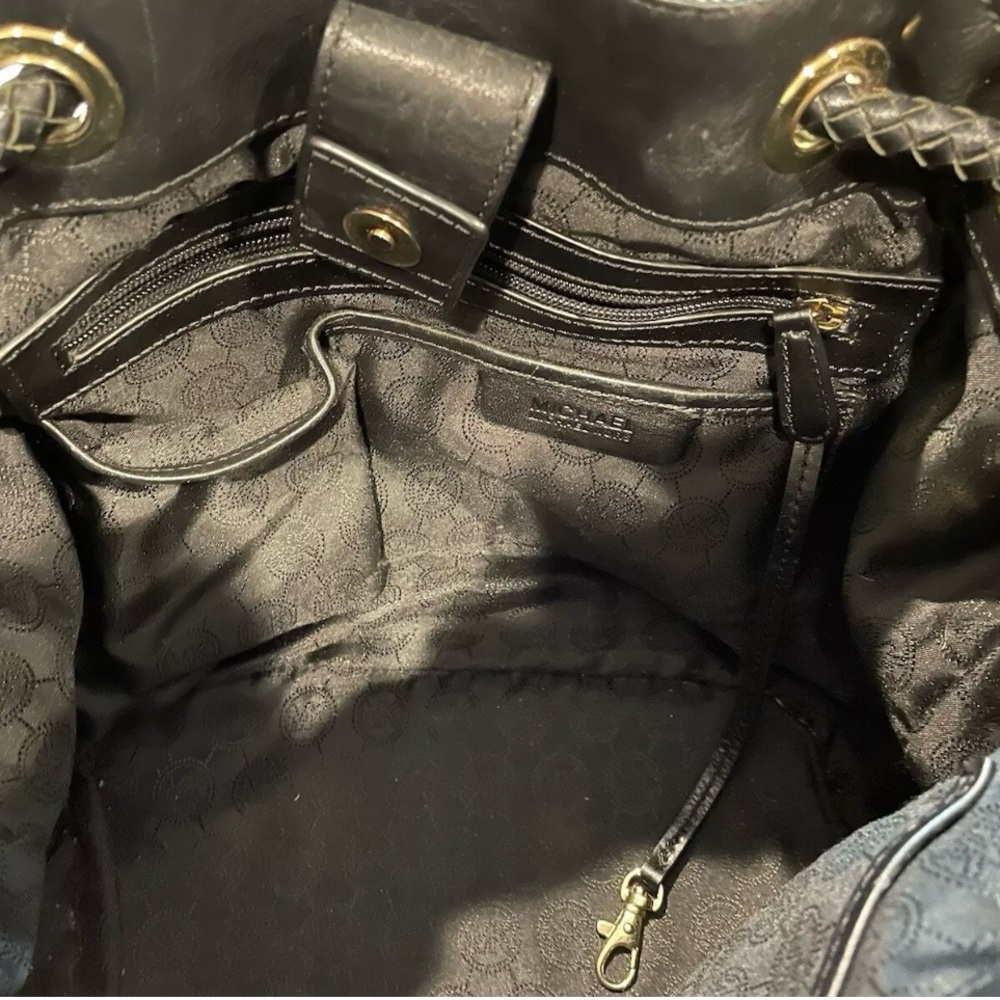 COPY - Michael Kors Jet Set Jacquard
MK Signature Logo. - Picture 6 of 16